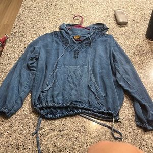 cute lil hippie blouse